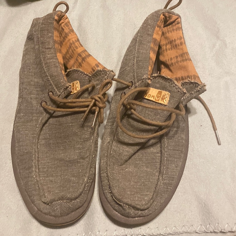 Sanuk
